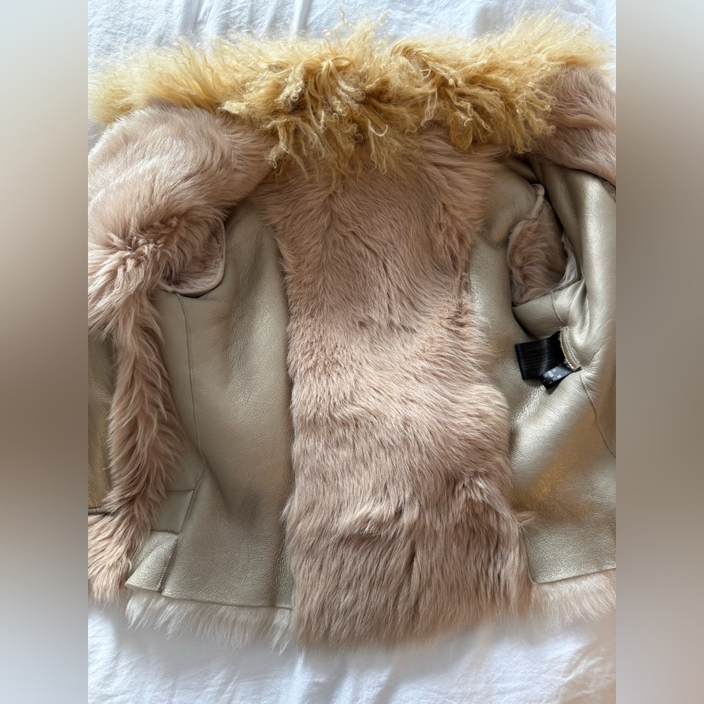 Exclusive Design Winter Jacket. Real leather, real fur. Size Small. New. - Picture 10 of 16